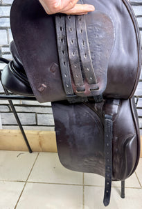 17 1/2” Wide Albion K2 GP/VSD Saddle - Brown
