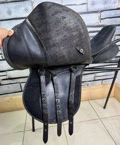 17” Wide-XW/Changeable Gullet Thorowgood Cob GP Saddle-Black