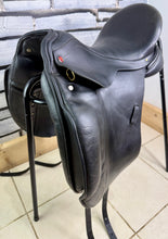 Load image into Gallery viewer, 17” Wide Albion SLK II Ultima LH Dressage Saddle - Adjusta Tree - Black - Flat Tree