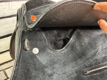 Load image into Gallery viewer, 18” J&amp;M Suede Top English Polo Saddle - Black