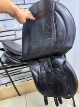 Load image into Gallery viewer, 17” Wide Symmonds Richmond GP Saddle - Black
