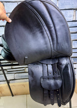 Load image into Gallery viewer, 18” MW Ryder WH/VSD Saddle - Brown
