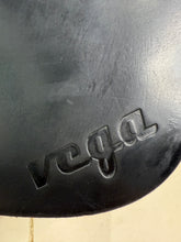 Load image into Gallery viewer, 17” MW Amerigo Vega Dressage Saddle - Black