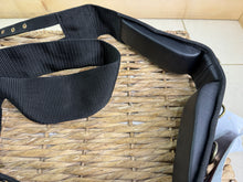 Load image into Gallery viewer, S/H Windsor Webbing Breaking/Training Roller - Black - Full