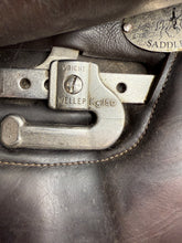 Load image into Gallery viewer, 17” MW Patrick Saddlery Jump Saddle - Brown