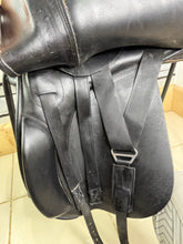 Load image into Gallery viewer, 18” MW Ideal Suzannah Dressage Saddle - Black