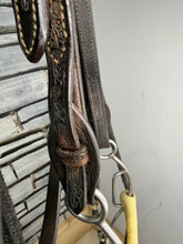 Load image into Gallery viewer, 15” Leather Western Set-Saddle, Headstall, Nathe Gag, Cinch