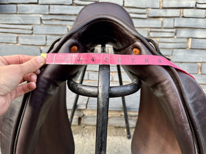 17” Wide Butet Monoflap Close Contact Dressage Saddle