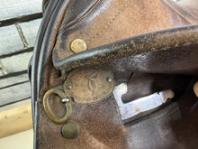 Load image into Gallery viewer, 15” Wide-XW Derby House English Show/Working Hunter Pony Saddle -Brown- Suede Top