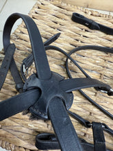 Load image into Gallery viewer, S/H English Sabre Cordoba Padded Grackle Bridle -Black- Cob