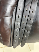 Load image into Gallery viewer, 16 1/2” MW Novus WH/VSD Saddle - Brown