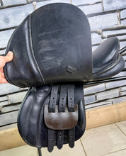 Load image into Gallery viewer, 14 1/2” Wide Silhouette Pony GP Saddle - Black - English Leather - Flat Tree