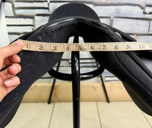 Load image into Gallery viewer, 15” Wide HiLite Elite Pony GP Saddle - Black