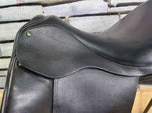 Load image into Gallery viewer, 17 1/2” MW Ideal Suzannah Dressage Saddle - Black