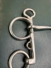 Load image into Gallery viewer, 5” Fylde Jointed Thin Mouth Show Pelham Bit - Showing - Short Shank - Sliding Cheek