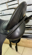 Load image into Gallery viewer, 17” Wide Albion SLK II Ultima LH Dressage Saddle - Adjusta Tree - Black - Flat Tree