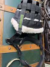 Load image into Gallery viewer, Freegraze Fur Lined Comfort Fieldsafe Grazing Muzzle - Full