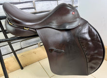 Load image into Gallery viewer, 17” MW Jeffries Falcon English Event GP Saddle - Brown