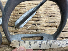 Load image into Gallery viewer, S/H 2 x Pairs Aluminium Racing Stirrup Irons