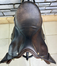 Load image into Gallery viewer, 17” Wide-XW Ideal Apex H&amp;C Cob GP Saddle - Brown