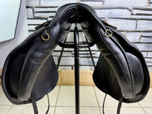 Load image into Gallery viewer, 18” Wide Ideal Jessica Dressage/Enduro Saddle - Black