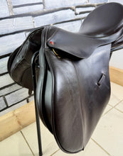 Load image into Gallery viewer, 17 1/2” Wide Albion K2 Adjusta GP Saddle - Brown