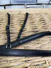 Load image into Gallery viewer, S/H Soft Padded Breastplate/Breastgirth -Black- Cob-Full