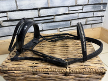 Load image into Gallery viewer, S/H Comfort Patent Flash Clenchered Dressage Bridle - Full