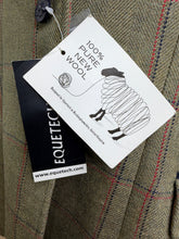 Load image into Gallery viewer, Equetech Launton Deluxe Ladies Tweed Riding Show Jacket -Green- Size 50/XXL/UK 20-22