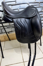 Load image into Gallery viewer, 17” Wide-XW AVA Flair Air Monoflap Dressage Saddle on 17” Panels-Black- Big Blocks