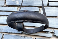 Load image into Gallery viewer, S/H Cob Size English Chunky Cavesson Flash Loop Noseband