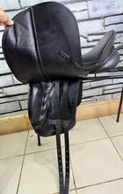 Load image into Gallery viewer, 18” MN Albion Style TB Dressage Saddle - Black - High Wither