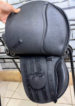 Load image into Gallery viewer, 15” Medium Leather Pony GP/Jump Saddle - Black - Point &amp; Balance Straps