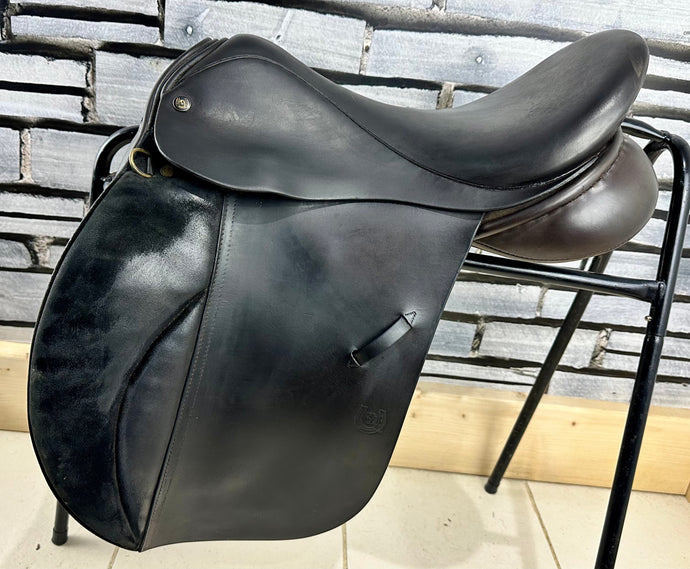 17 1/2” Wide Symmonds Designer VSD/GP Saddle - Brown
