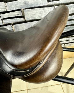 16 1/2” XW/Changeable Gullet Colliegate Convertible Dressage Saddle - Brown