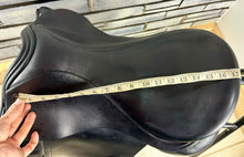 Load image into Gallery viewer, 17 1/2” Wide Symmonds Designer GP Saddle - Black