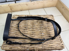 Load image into Gallery viewer, S/H Plain, Flat Hunter Snaffle Bridle - Black - Full