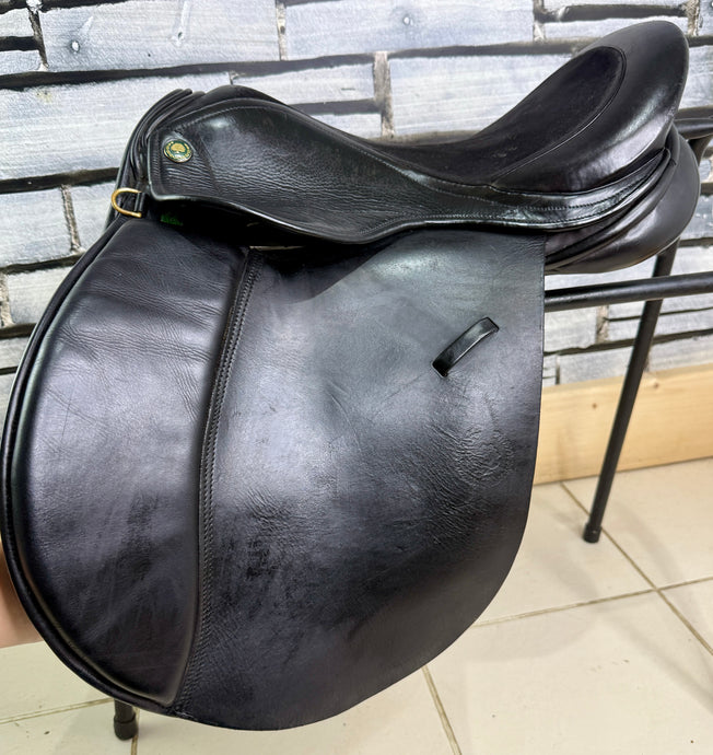 17” MW Oakfield Saddlery GP Saddle - Black