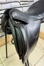 Load image into Gallery viewer, 17 1/2” XW Albion Genesis Ultima Dressage Saddle - Adjusta Tree - Black - Extra Wide