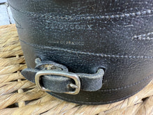 Load image into Gallery viewer, S/H 28” Devoucoux Shaped/Padded Short Mono/Dressage Girth