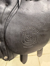 Load image into Gallery viewer, 17” Wide Symmonds Richmond GP Saddle - Black