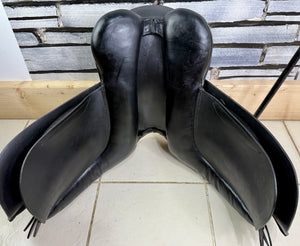 17” XW Global Saddlery English VSD/GP/WH Saddle - Black