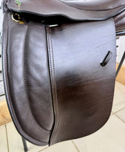 Load image into Gallery viewer, 15” Wide Manor English Pony WH Saddle - Brown - GP/Workers - W-XW