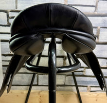 Load image into Gallery viewer, 15 1/2” Wide Ideal Classic Pony GP Saddle - Black