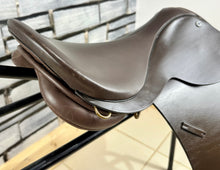 Load image into Gallery viewer, 15 1/2” MW Black Country Pony GP Saddle - Brown