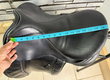 Load image into Gallery viewer, 17” Wide Native Pony/Comfort Saddles WH Saddle - Black