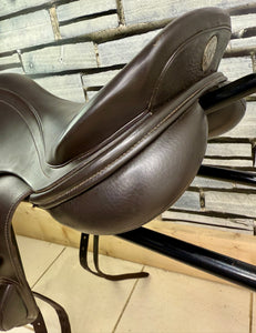 17” Medium Albion K3 MonoFlap Jump Saddle - Brown