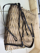Load image into Gallery viewer, S/H Elastic Hunting Breastplate &amp; Martingale -Brown/Brass- Pony