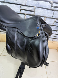 17” MW Southern Stars Monoflap Jump Saddle - Black