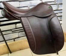 Load image into Gallery viewer, 17” MW-Wide Ideal Ramsey Show/WH Saddle - Brown